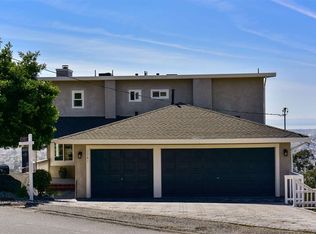 7741 Sunkist Dr, Oakland, CA 94605