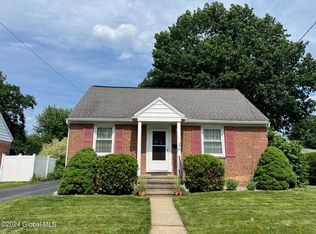 53 Reber St, Albany, NY 12205