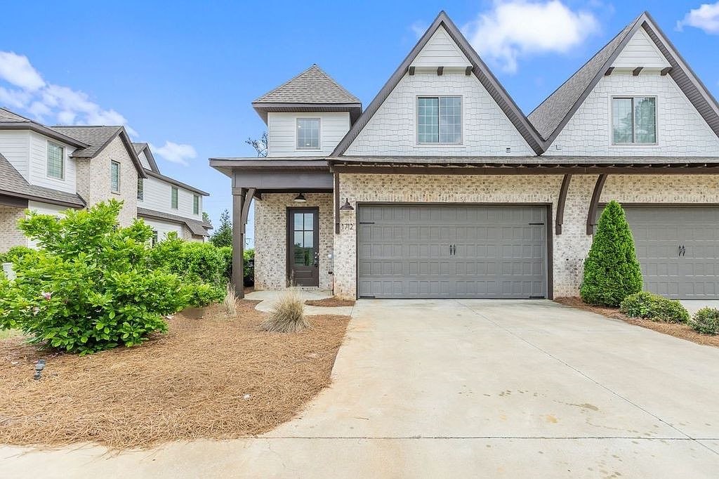 1712 W Farmville Rd, Auburn, AL 36830 Zillow
