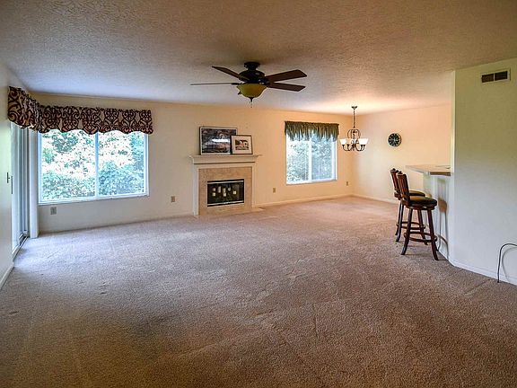 2nd image of 1468 Taramore Dr APT 201