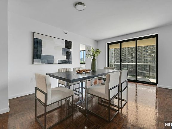4th image of 1512 Palisade Ave APT 5B