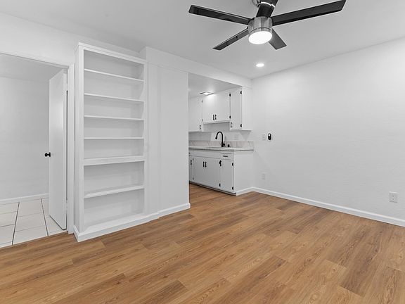 4th image of 1846 Oliver Ave #4
