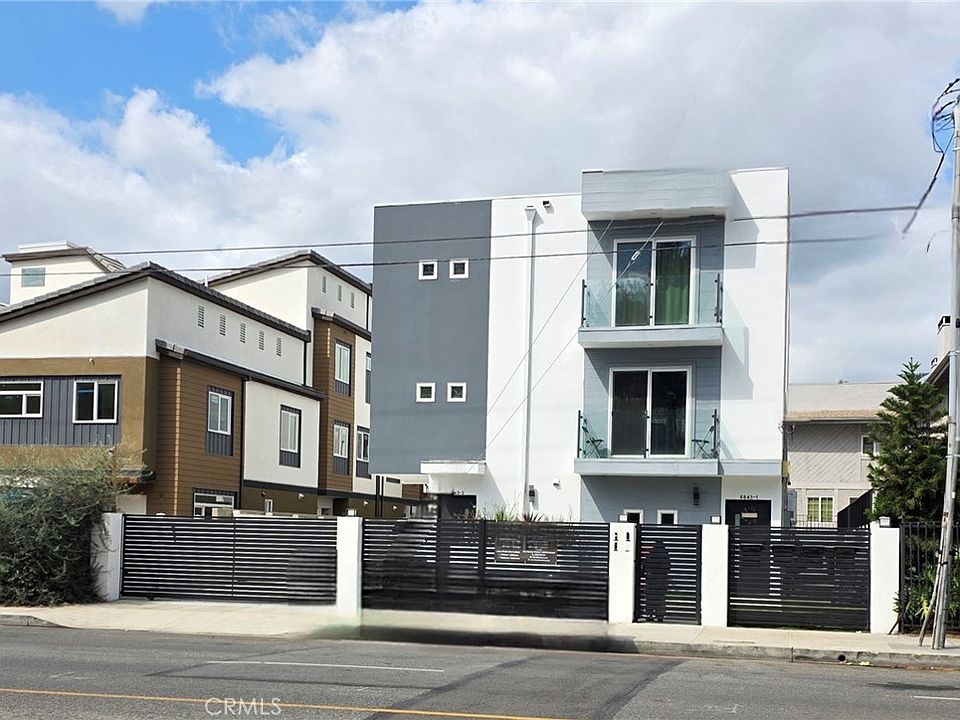 1st image of 6845 N Haskell Ave #1