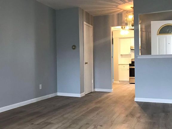 3rd image of 95 Slater Blvd #1