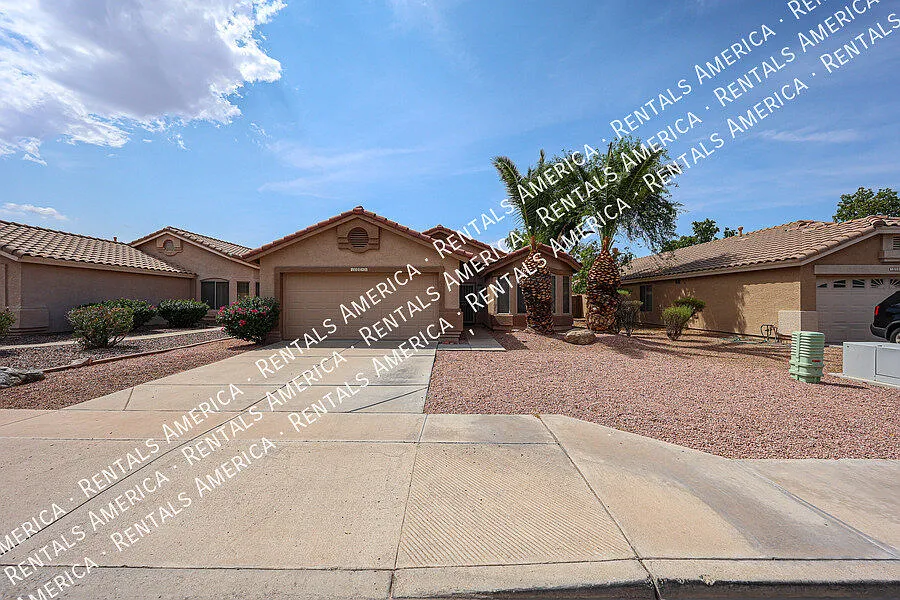 Coming Soon - 2 bed + den/office — Photo 3
