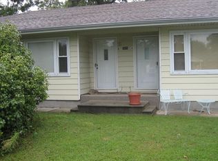 7871 Idyle Wild Rd #DU, Du Quoin, IL 62832