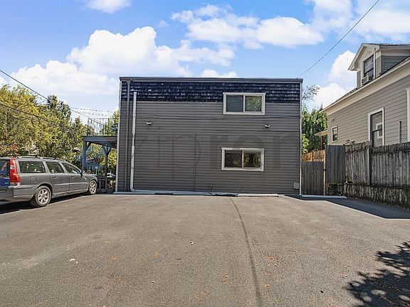 3rd image of 2478 NW Savier St APT 5