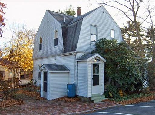 2nd image of 12 Francis St