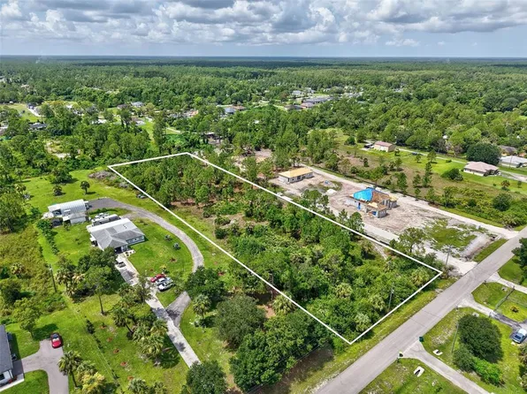 20 Avenue NE, Naples, FL 34120