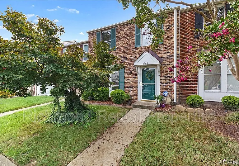 4968 Finnegan Ct — Photo 1