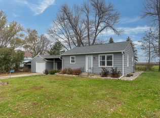 37544 County Road 15, Saint Peter, MN 56082