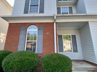 41 Huntress Dr, Greer, SC 29651