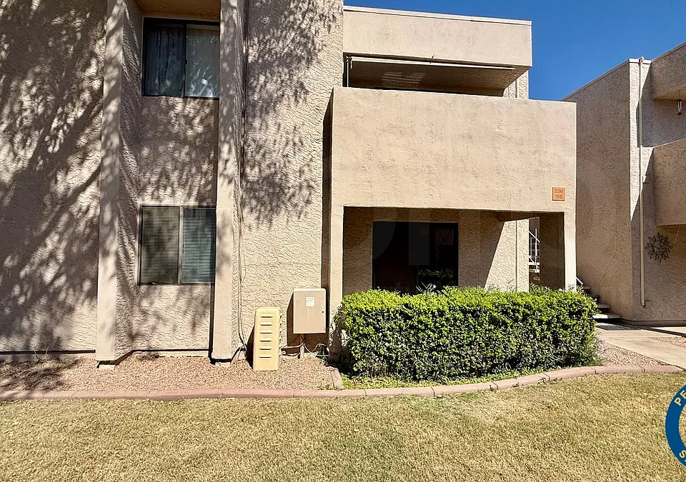 1920 W Lindner Ave #156