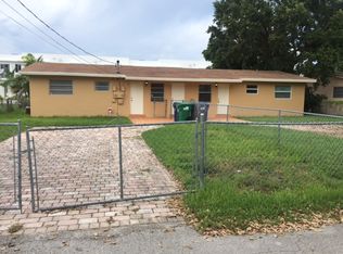 2630 NE 212th Ter, Miami, FL 33180