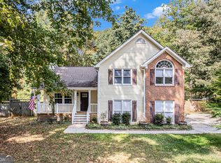 147 Crossroads Estate Dr, Newnan, GA 30265