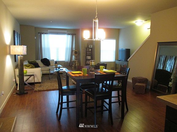 5th image of 17408 118th Avenue Ct E