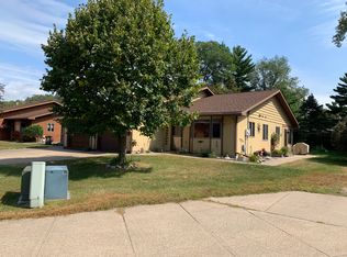 1380 Brookview Dr, Winona, MN 55987