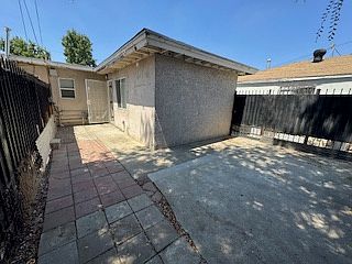 5th image of 6528 Cassandra Dr
