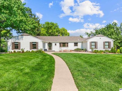 651 N 63rd St, Omaha, NE, 68132