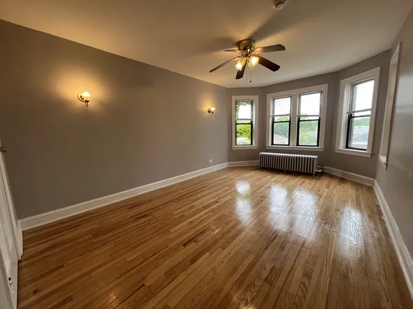 1643 E 74th Pl #1645-3, Chicago, IL 60649