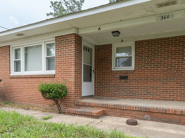 344 Woodview Ave #A — Photo 4