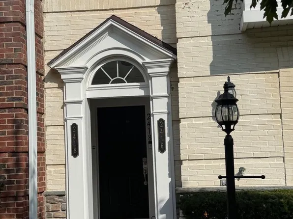2418 Brookmoor Ln, Woodbridge, VA 22191