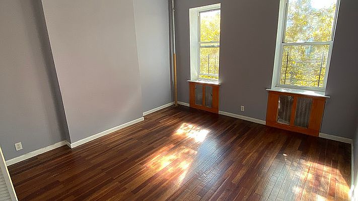 1st image of 159 E 106th St #12