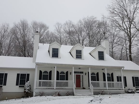 2nd image of 16 Tudor Hill Dr