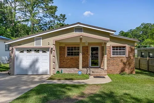 1103 Calloway St Photo 1