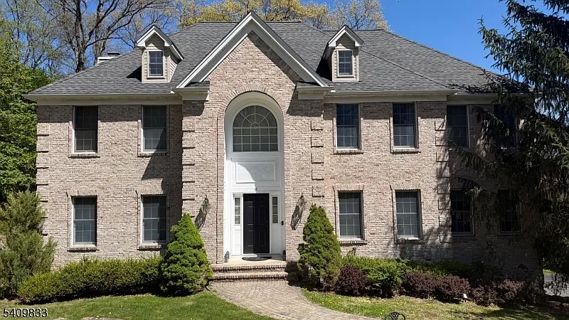 8 Overlook Rd