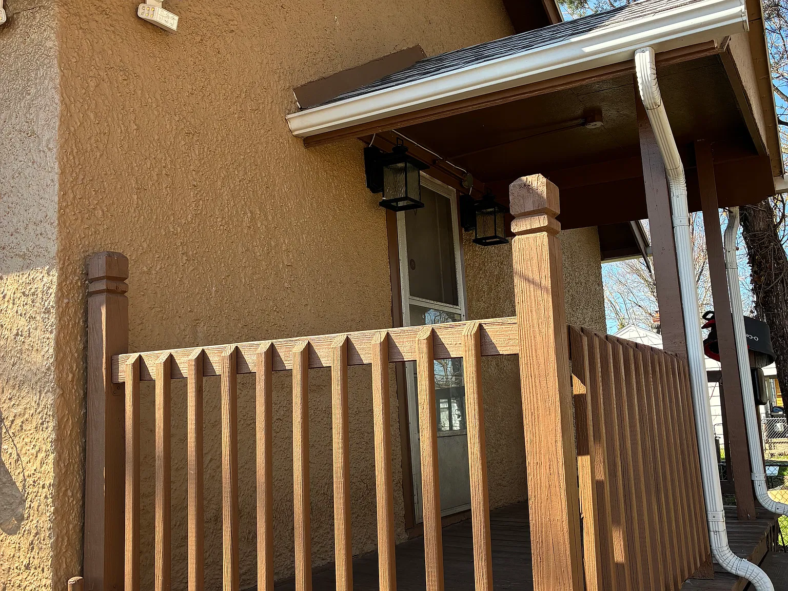 2 bed, 747 sqft, $1,100 — Photo 3