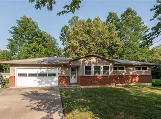 8917 N Campbell St, Kansas City, MO 64155