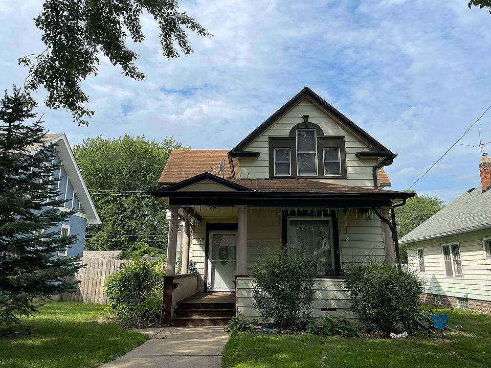 1st image of 3739 Aldrich Ave N