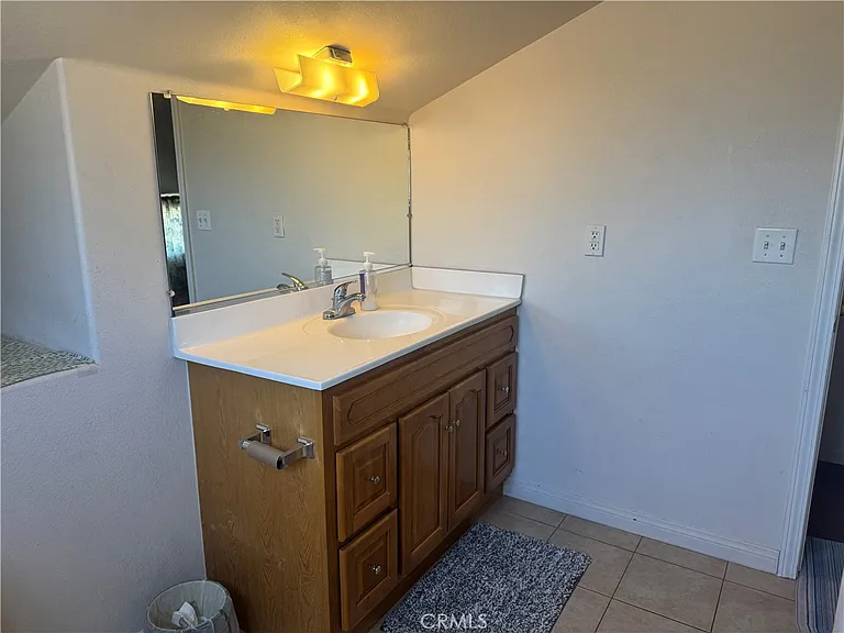 758 W Longden Ave — Photo 18