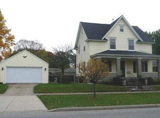 2618 Pleasant St, South Bend, IN 46615