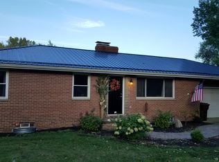 24 Mishler Rd, Hartville, OH 44632