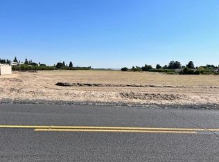 1042 Saint Francis Ave, Modesto, CA 95356