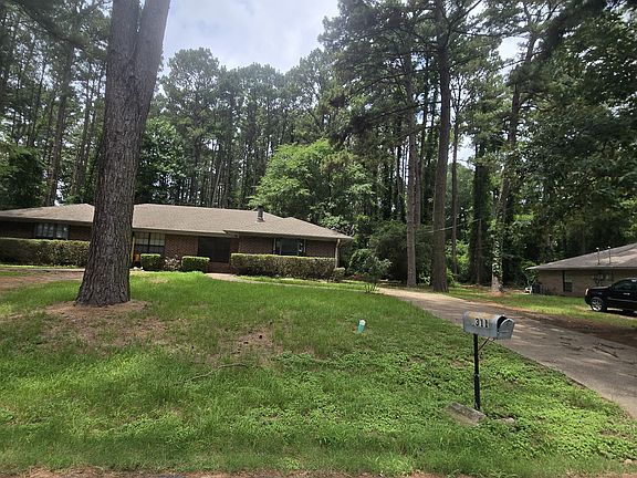 2nd image of 311 Peachtree Ln