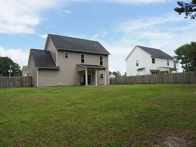 611 Winfall Dr — Photo 25