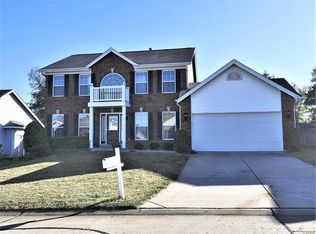 119 Black Lantern Trl, Saint Peters, MO 63376