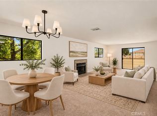 1107 W 158th St APT 1A, Gardena, CA 90247