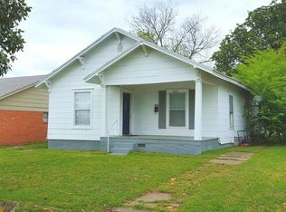 1022 E 9th St, Ada, OK 74820