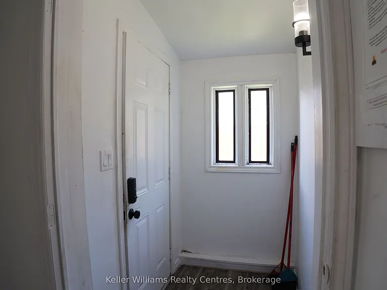 726 Berford St — Photo 5