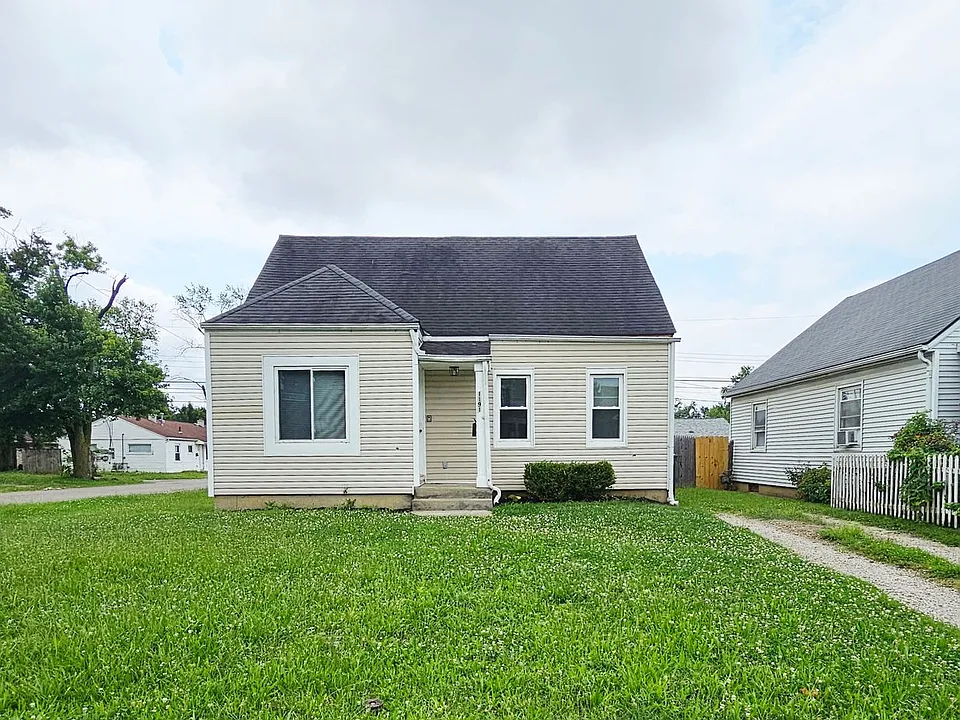 1191 Duxberry Ave
