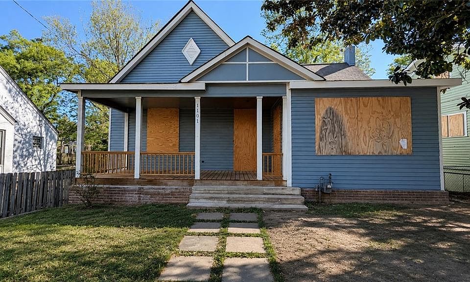 1st image of 1101 Arlington Ave SW