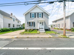 346 High St, Cumberland, RI 02864