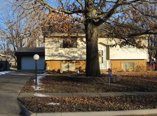 920 Casady Dr, Norwalk, IA 50211