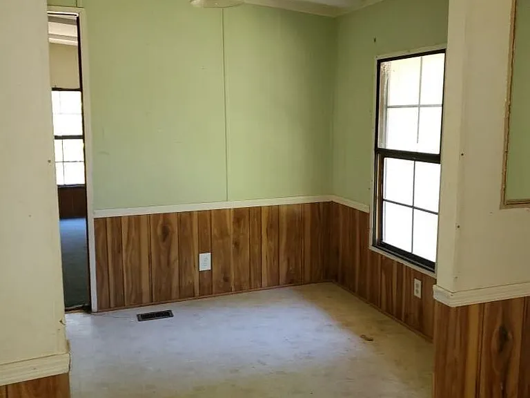 722 Lime Ln — Photo 4