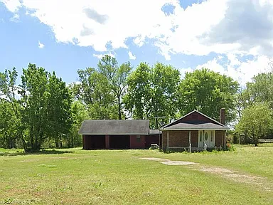 3183 Highway 195 N — exterior photo