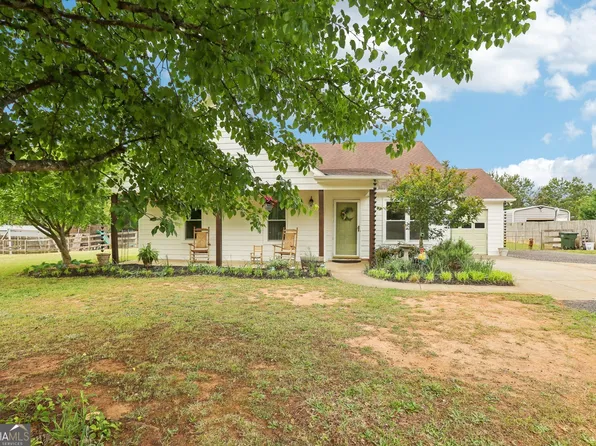 1593 Roscoe Davis Rd, Monroe, GA 30656